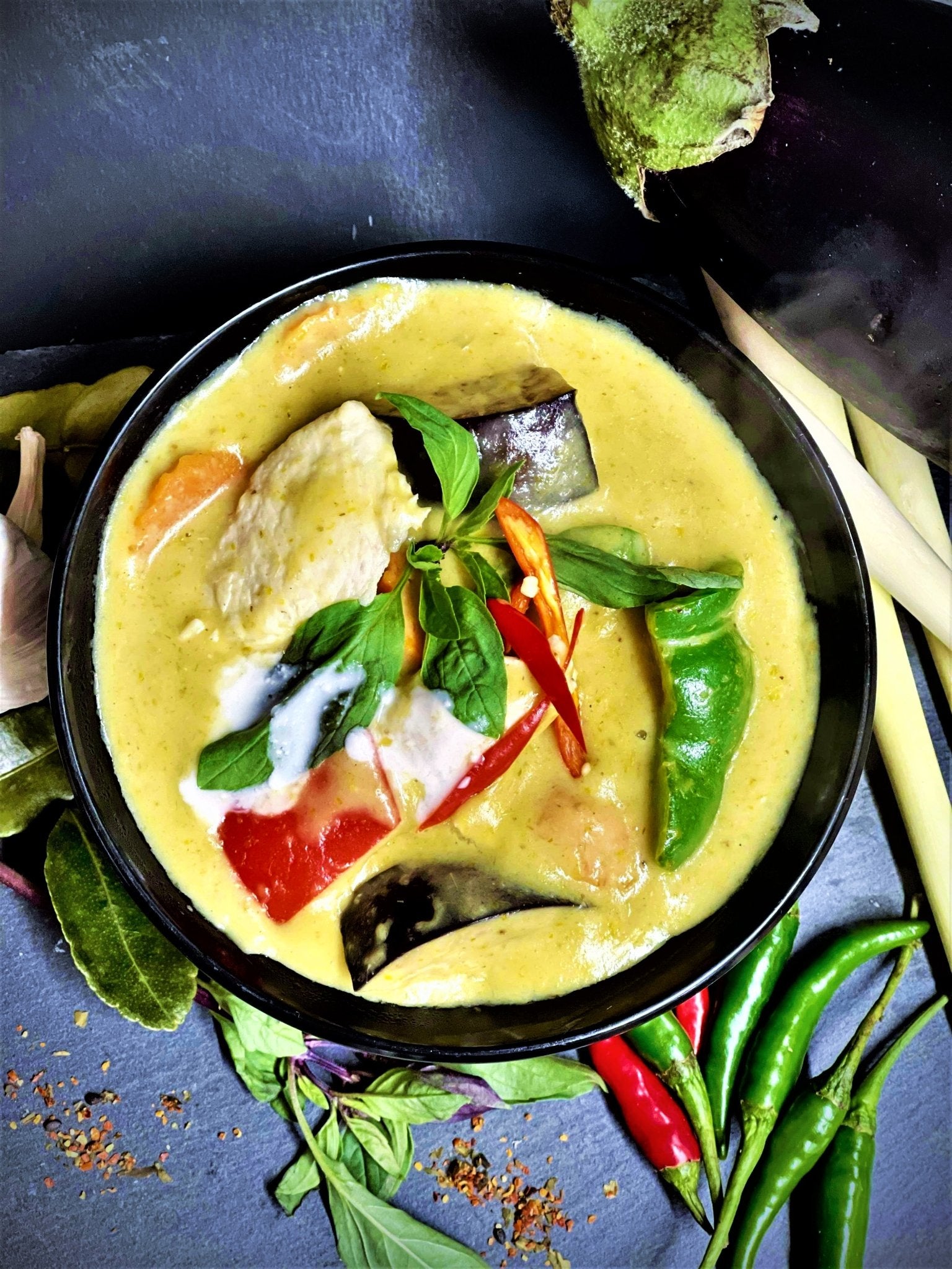 thai green curry in a bowl